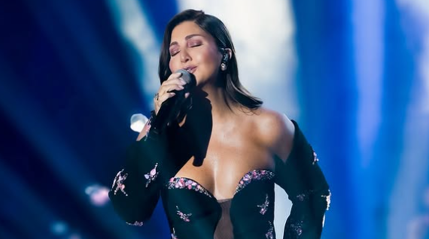 Sibel Can sahnede kilosunu gizlemek için bu yöntemi kullanıyor