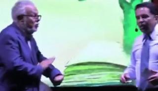 Celal Şeng&ouml;r'den Ahmet &Ouml;zer'e m&uuml;dahale!