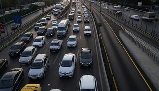 Otomobilde d&ouml;n&uuml;ş&uuml;m artıyor: Temmuz karnesinde ortaya &ccedil;ıktı
