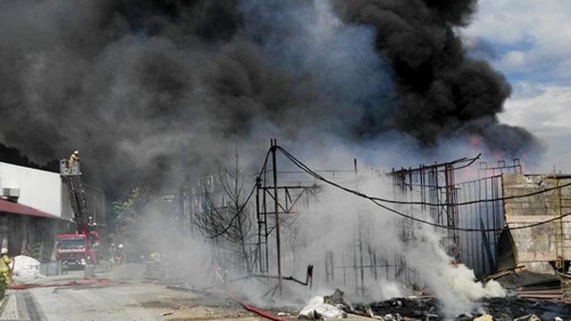 Beykoz'daki eski kundura fabrikasında yangın!