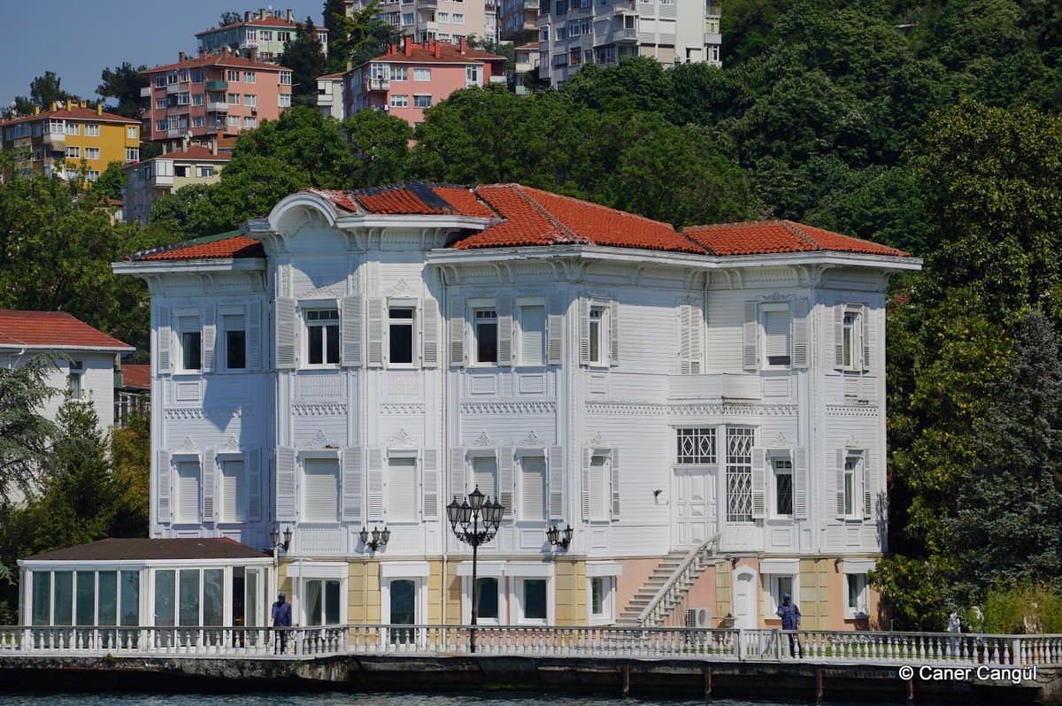 4 milyar dolar servet bırakmıştı! Süreyya Yalçın'ın babasından kalan son miras da satışa çıkarıldı