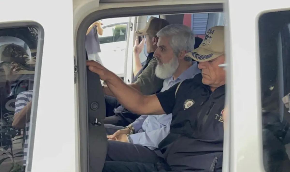 Alparslan Kuytul g&ouml;zaltına alınmıştı! Adalet Bakanı G&uuml;rlek detayları paylaştı 1