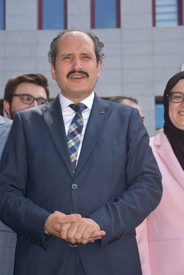 AK Parti Balıkesir milletvekilleri mazbatalarını aldı