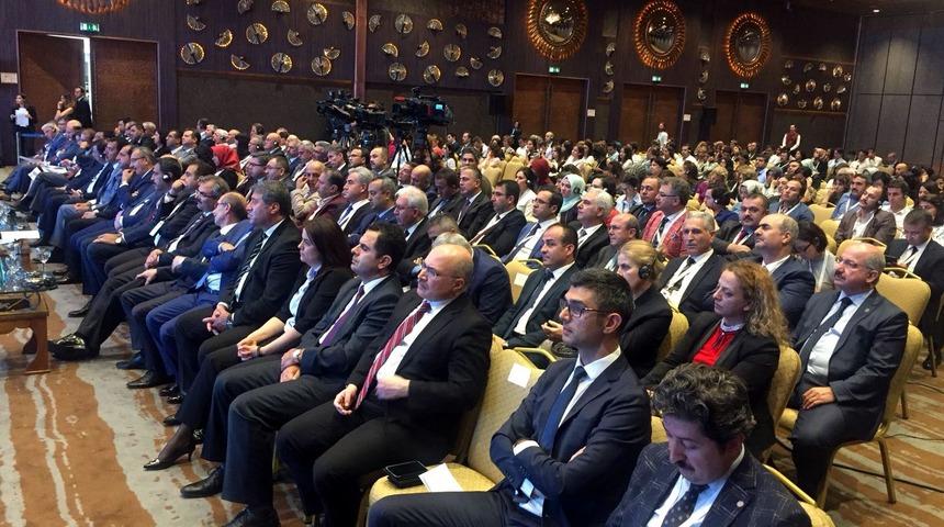 Bakan Tüfenkci: Üreticilerin önündeki problemleri çözüme ulaştırmaya çalışacağız