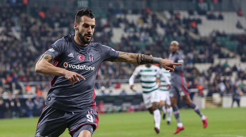 Alvaro Negredo Al Ittihad'a transfer oluyor!