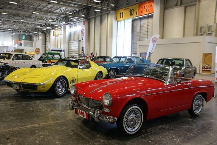 Klasik otomobil tutkunlarını buluşturan festival  G1