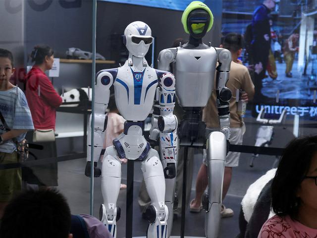 &Ccedil;inli robot &uuml;reticisi borsaya fırtına gibi girdi:  İlk g&uuml;nde y&uuml;zde 629 y&uuml;kseldi