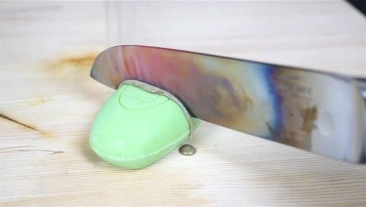 Bıçağı 1000 derece ısıtıp...  G3