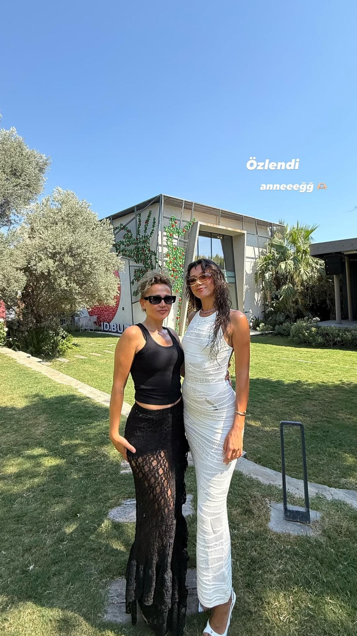 Manifest kızı Hilal Yelekçi nin annesini görenler hayran kaldı! Genetikmiş 3
