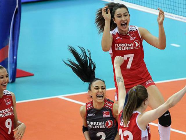 A Milli Kadın Voleybol Takımı finalde