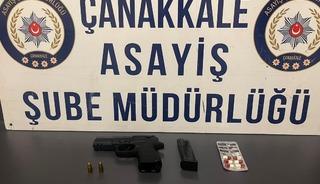 &Ccedil;anakkale&rsquo;de &ccedil;eşitli su&ccedil;lardan aranan 8 ş&uuml;pheli tutuklandı