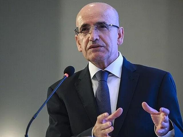 Hazine ve Maliye Bakanı Şimşek, ikinci &ccedil;eyrek iş g&uuml;c&uuml; istatistiklerini değerlendirdi