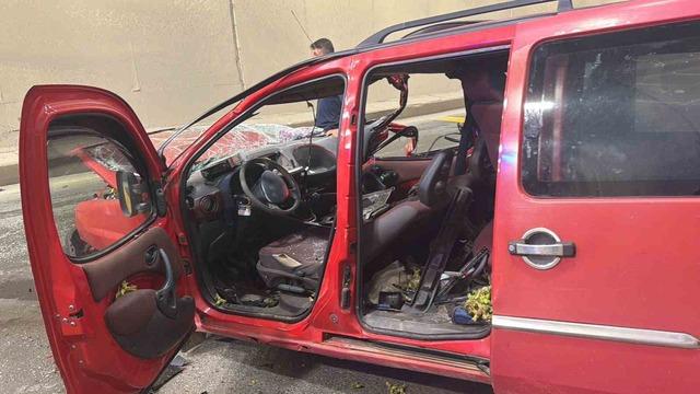 Cankurtaran Tüneli’nde kaza: 2 yaralı 1