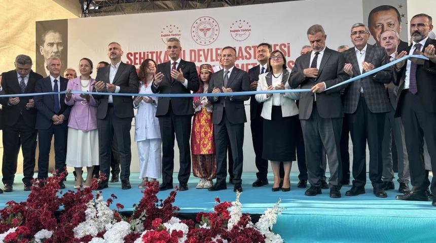 Bakan Memişoğlu: "T&uuml;rkiye, sağlık sanayisinde hızlı bir y&uuml;kseliş yaşayacak"