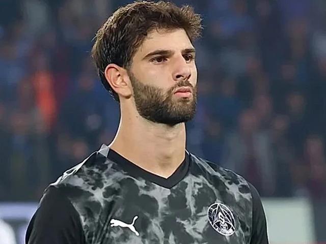 Fenerbah&ccedil;e'den &Uuml;mit Akdağ atağı! Alanyaspor kapıyı 10 milyon eurodan a&ccedil;tı; pazarlıklar başladı