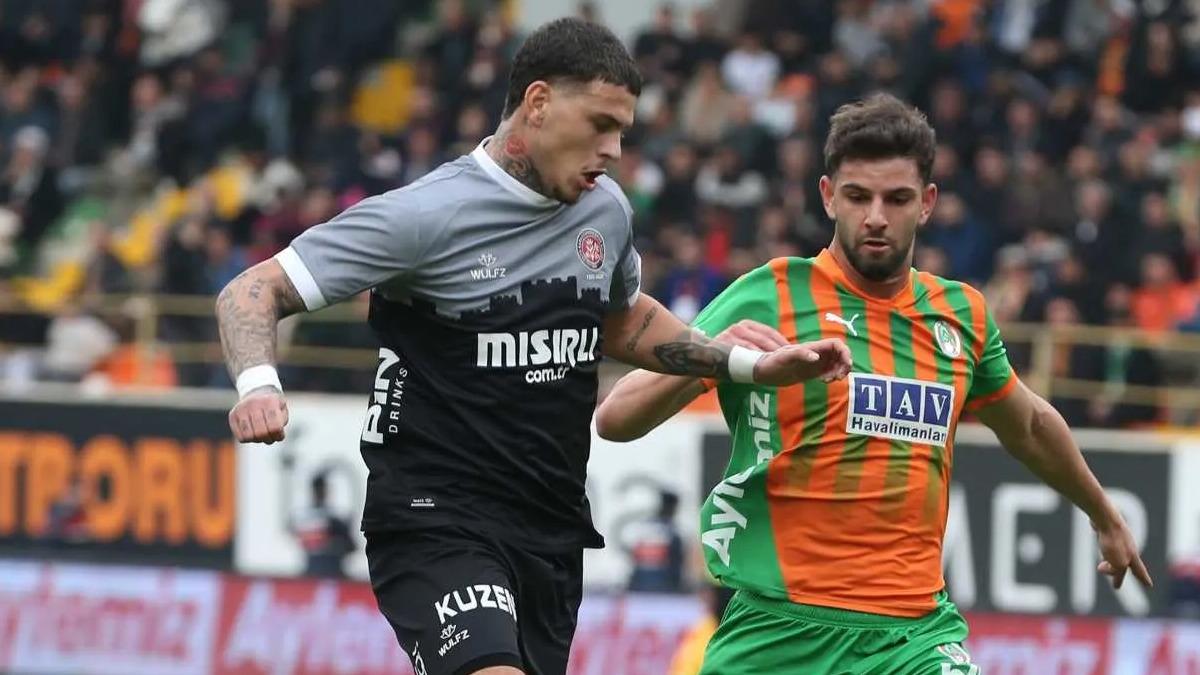 Fenerbahçe den Ümit Akdağ atağı! Alanyaspor kapıyı 10 milyon eurodan açtı; pazarlıklar başladı 2