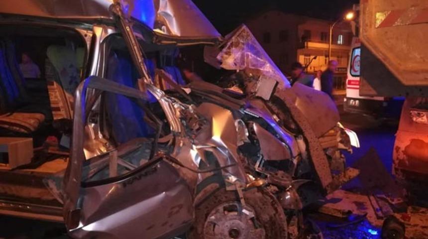 Gümüşhane'de gece yarısı feci kaza!