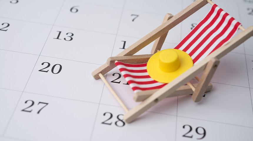  2027'de 5 g&uuml;n izinle 35 g&uuml;n tatil yapabilirsiniz! İşte 2027 resmi tatil takvimi