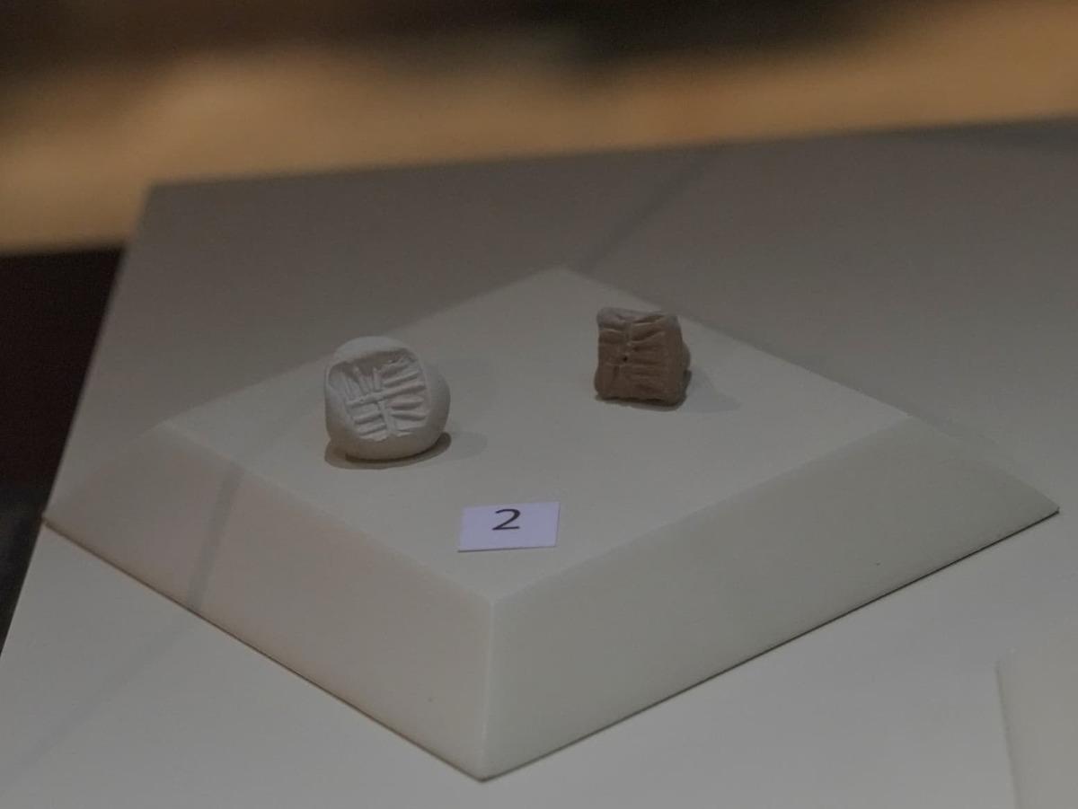 Hitit İmparatorluğunun izlerini taşıyor! 40 eser birden yer aldı 3