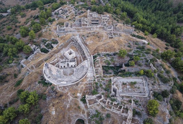 Antalya daki Rhodiapolis Antik Kenti nde kazılara yeniden başlanacak 2