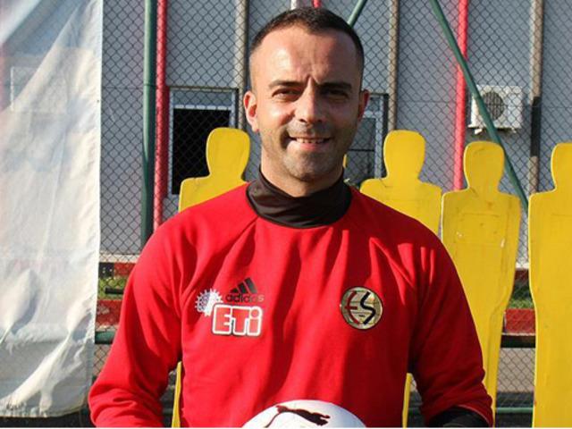 Semih Şentürk'ün yeni adresi Ümraniyespor!