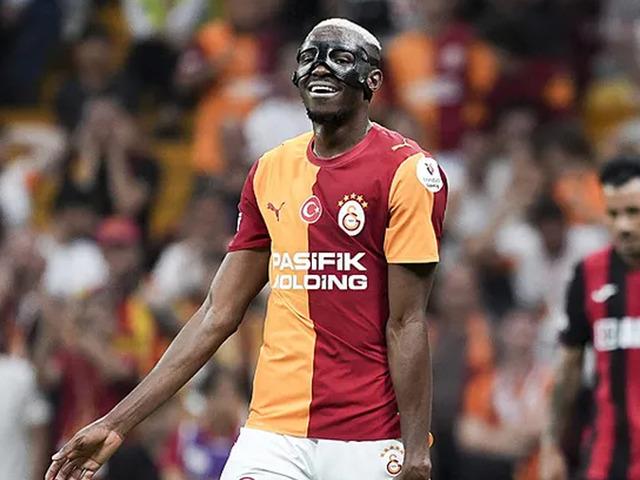 D&uuml;nyanın en iyi golc&uuml;leri a&ccedil;ıklandı! T&uuml;rkiye'den sadece bir isim var