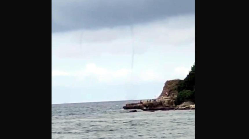 Kocaeli'de korkutan görüntü! Telefona sarıldılar
