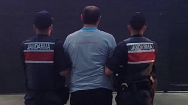 Bafra’da 8 yıl hapis cezasıyla aranan şahıs yakalandı