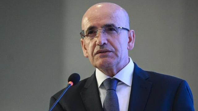 Bakan Şimşek küresel motorin fiyatlarını değerlendirdi