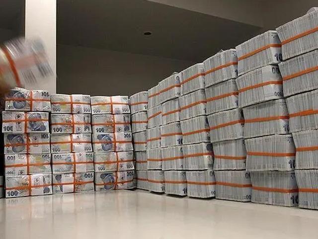 Bankacılık sekt&ouml;r&uuml;n&uuml;n mevduatı ge&ccedil;en hafta arttı