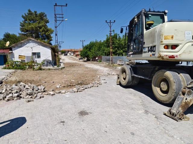 Sungurlu’da asfalt çalışmaları tam gaz devam ediyor 1