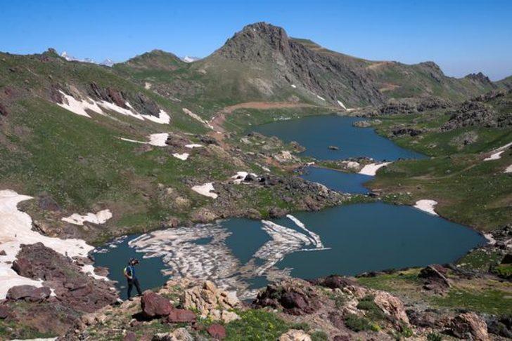 Cilo Dağlarındaki buzul göllerinde festival düzenlendi  G4
