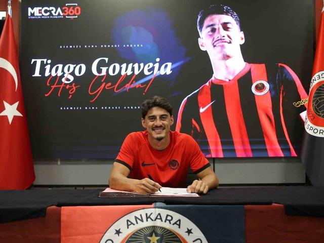 Gen&ccedil;lerbirliği, Tiago Gouveia&rsquo;yı duyurdu