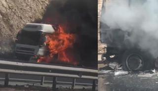 Gaziantep'te seyir halindeki tır alev alev yandı