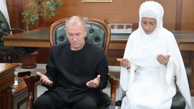 Almanya uyruklu Marko İslam’ı seçerek, Muhammet adını aldı