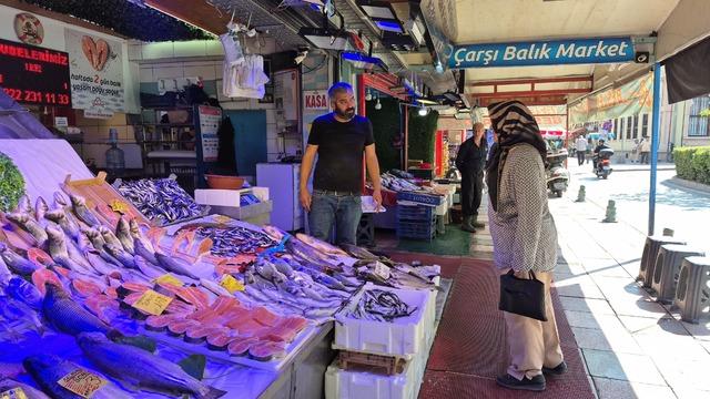 Balıkçıdan palamut müjdesi! 5 kişilik aile 200 liraya doyacak