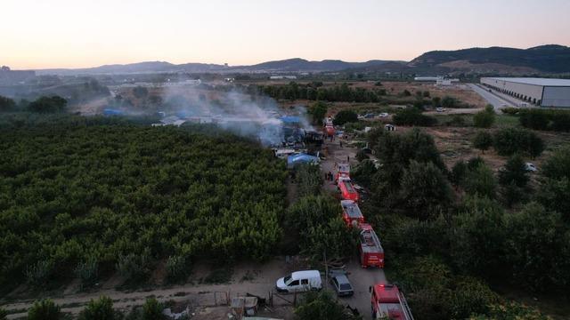 Bursa'da çiftlik alev alev yandı: Olay yeri dron ile görüntülendi