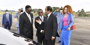 Kamerun Cumhurbaşkanı Biya 74 g&uuml;n sonra &uuml;lkesine d&ouml;nd&uuml;