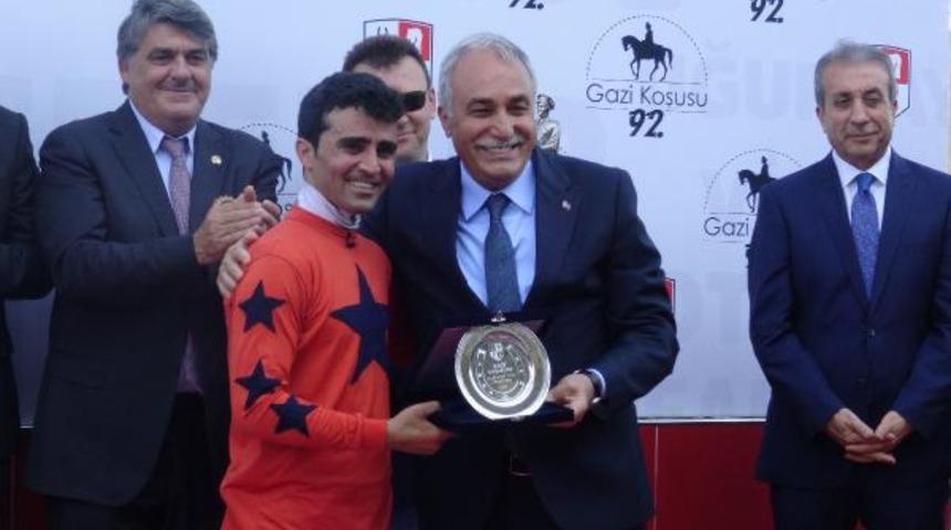 92. Gazi Koşusu'nda kazanan Hep Beraber