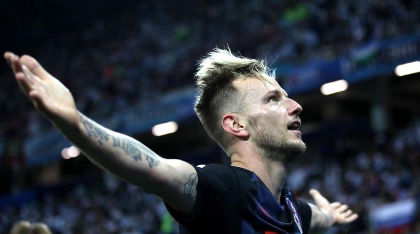 Hırvatlar öldü öldü dirildi! Schmeichel daha ne yapsın