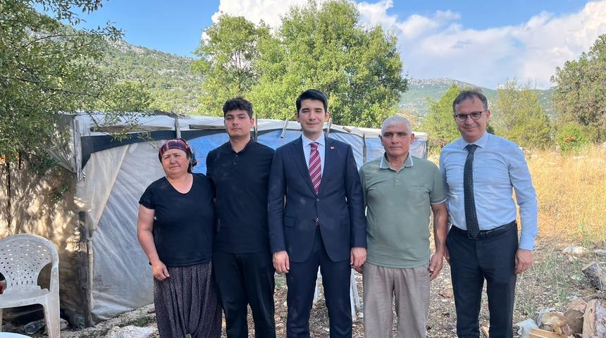 Orman iş&ccedil;isi ailenin &ccedil;adırda b&uuml;y&uuml;yen oğlu Hacettepe Tıp'ı kazandı