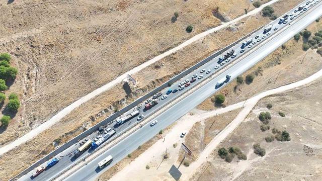Kazalar sonrası Aydın Muğla karayolu kilitlendi: "Ara&ccedil; kuyruğu 5 kilometreye ulaştı" 3