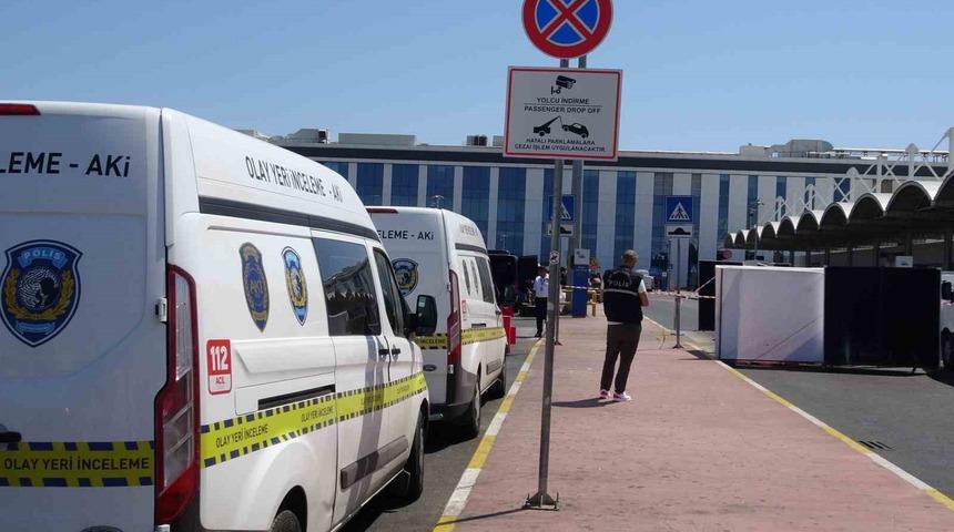 Emekli polis memuru, cinayeti işlemeden &ouml;nce kadının evine gitmiş