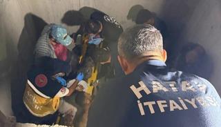 Defne&rsquo;de asans&ouml;r boşluğuna d&uuml;şen iş&ccedil;i yaralandı
