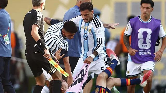 FIFA'dan Dünya Kupası finali sonrası tarihi ceza