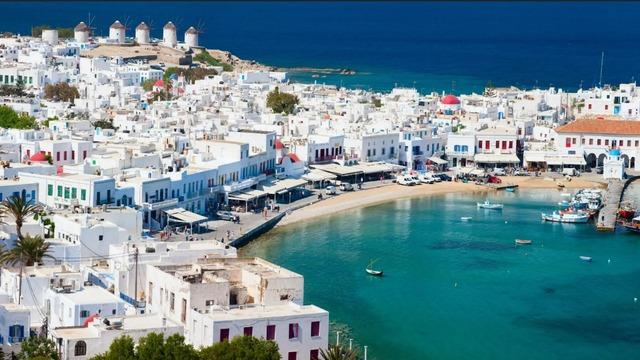 Türkler oraya akın etti, gayrimenkul fiyatları yukarı fırladı: Mikonos’u solladı!