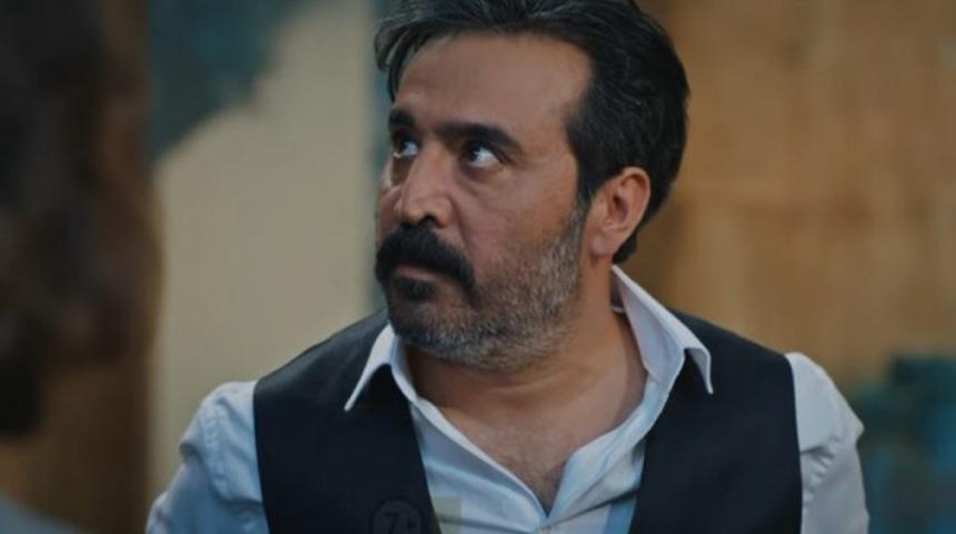 Mustafa &Uuml;st&uuml;ndağ kararını verdi! İddialı diziye girdi 