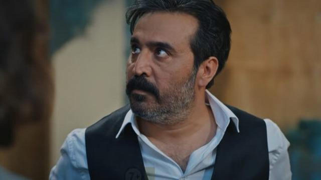 Mustafa Üstündağ kararını verdi! İddialı diziye girdi 
