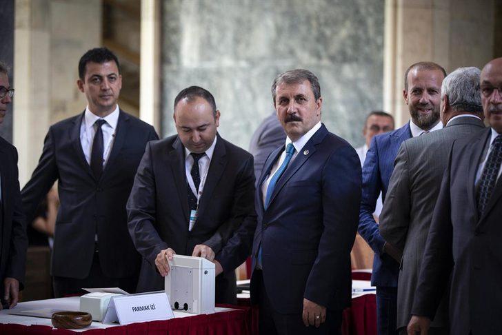 Milletvekilleri Meclis kaydında  G5