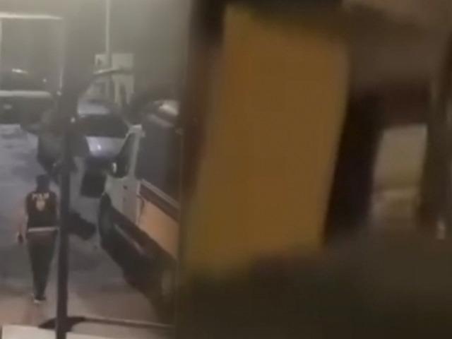 Kayıp olarak aranan kız &ccedil;ocuğu polisi g&ouml;r&uuml;nce boğazına bı&ccedil;ak dayadı